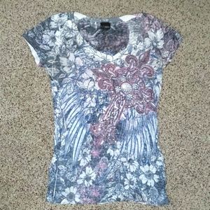 Daytrip Rhinestone Tattoo Inspired Scroll Printed Short Sleeve Shirt